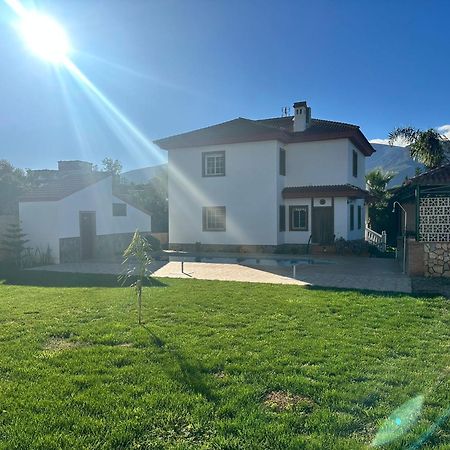Casa Rural Las Cuatro Flores Orgiva Exterior foto